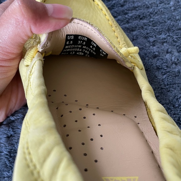 Hush puppies moccassins slip ons - Picture 3 of 5